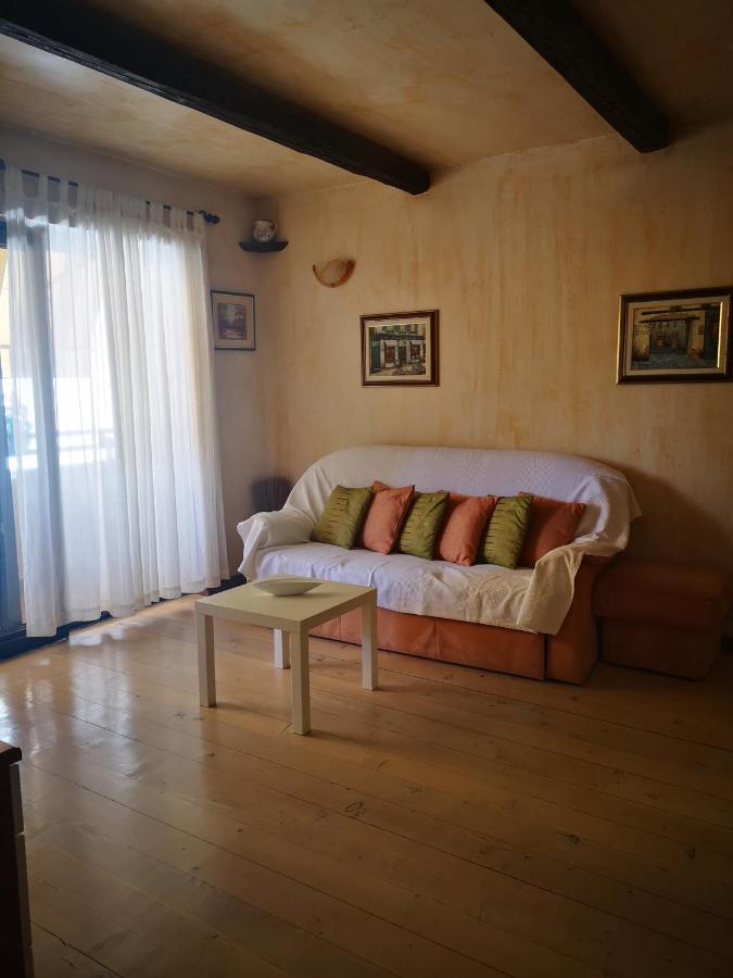 Apartment Marisa Poreč Exterior foto